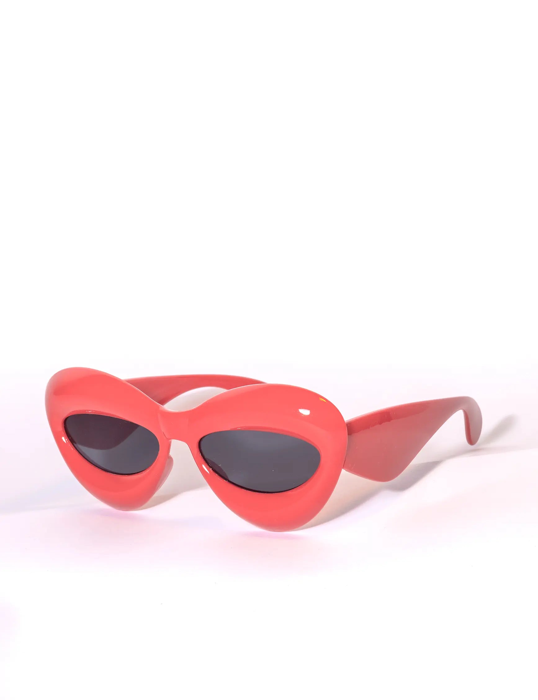 LIPS EYEWEAR