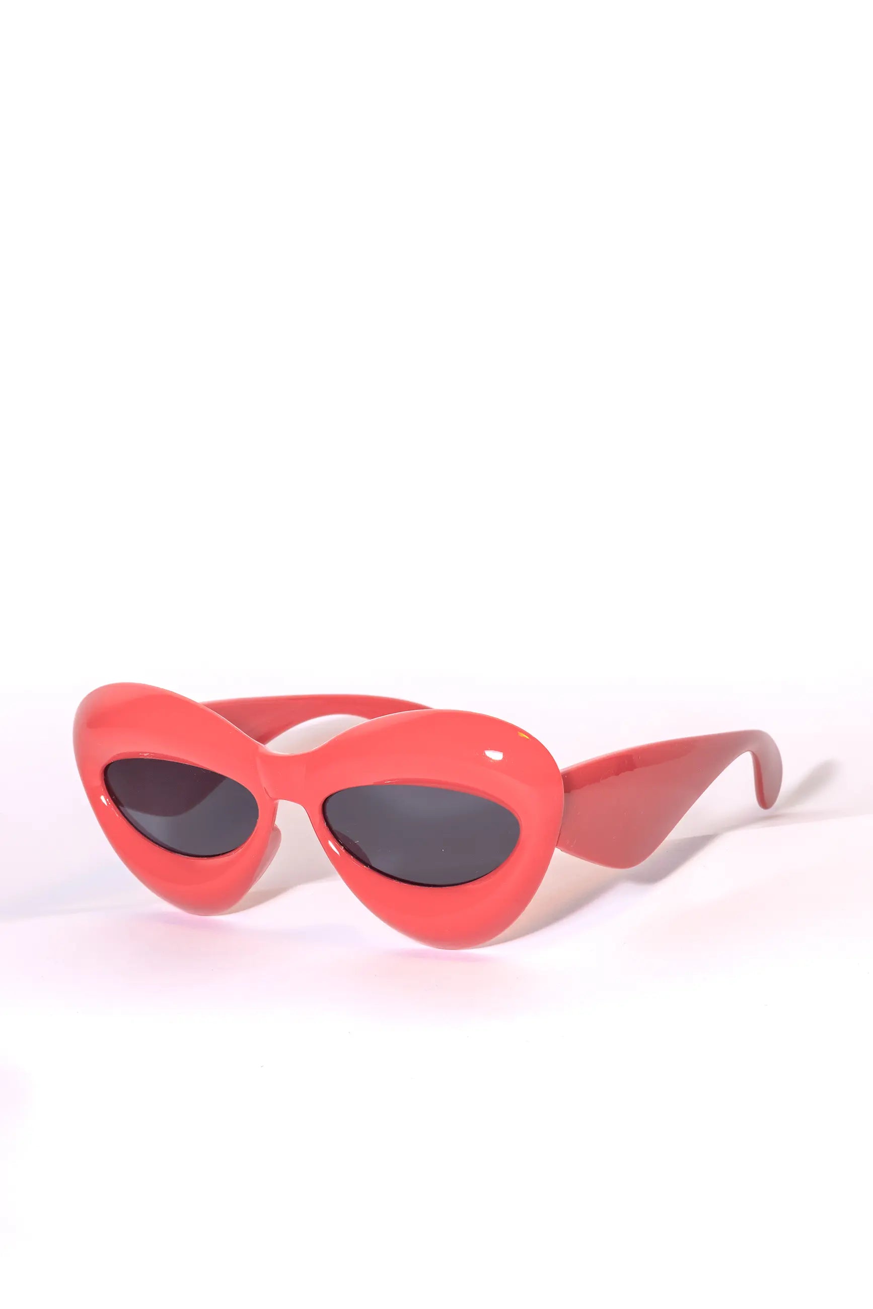 LIPS EYEWEAR